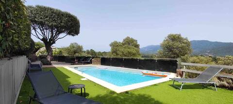 Porto Pollo 
Private Villa A/C heated pool.