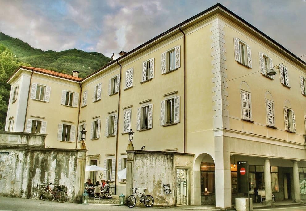 The entire House. Four generations live here. Also in the same building are a Bistrot - Cafè and Bnb rooms.