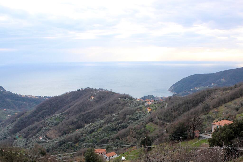 Vista del golfo di Moneglia da fuori casa