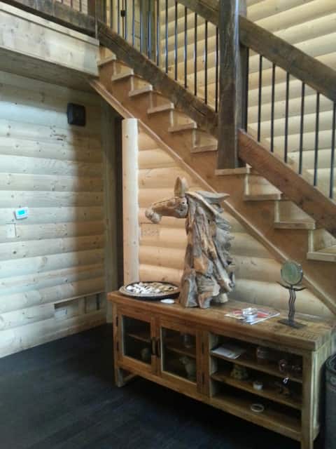 Running Creek Log Cabin