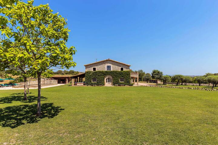 Mas Creus gallery image 3