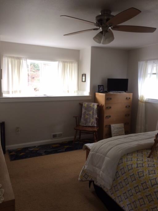 Queen Emily room.