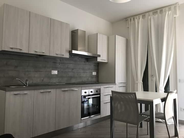 CHARMING TWOROOM APARTMENT FIERA MILANO APP3 Apartments for Rent in Senago, Lombardia, Italy