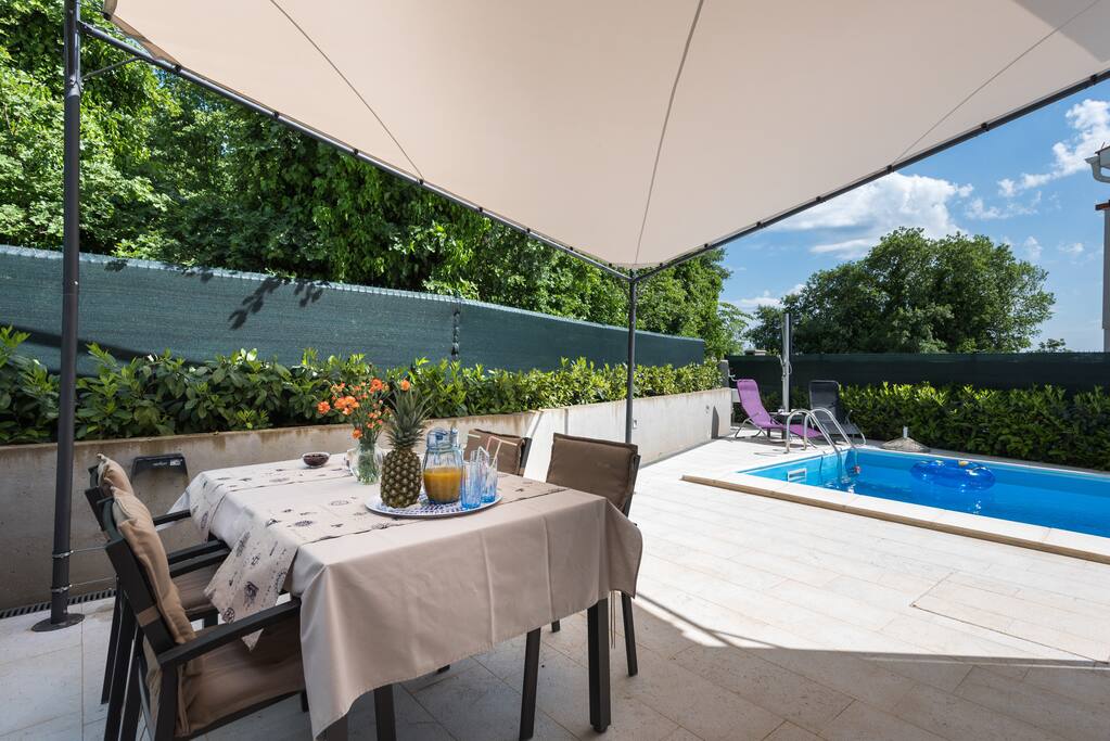 Pool area and terrace