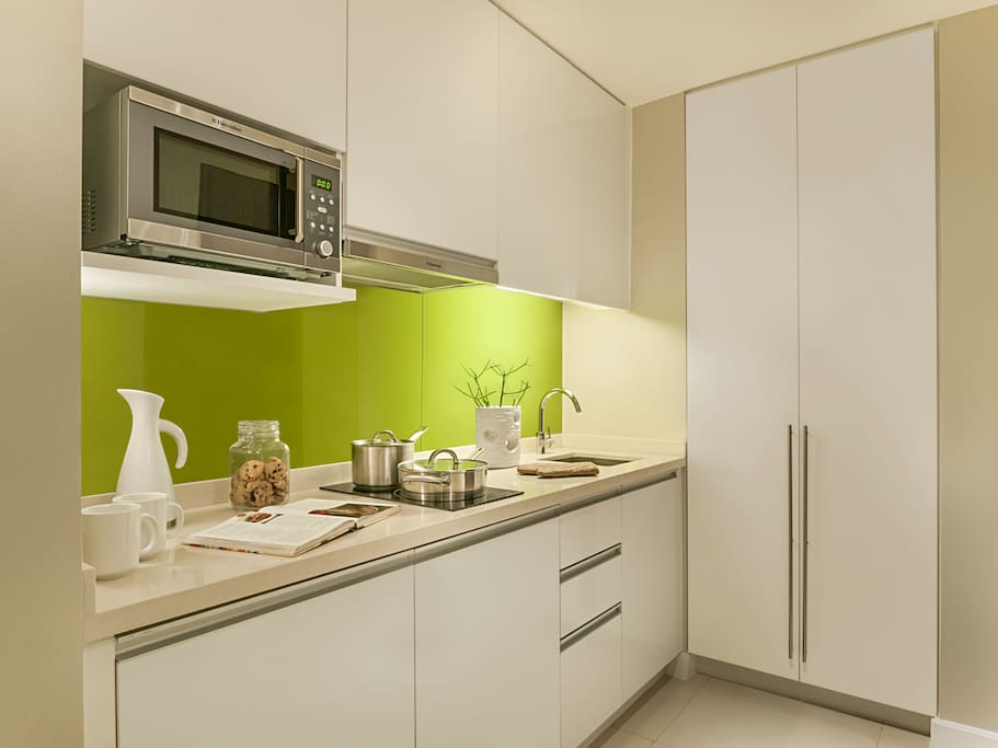 Studio Kitchen
