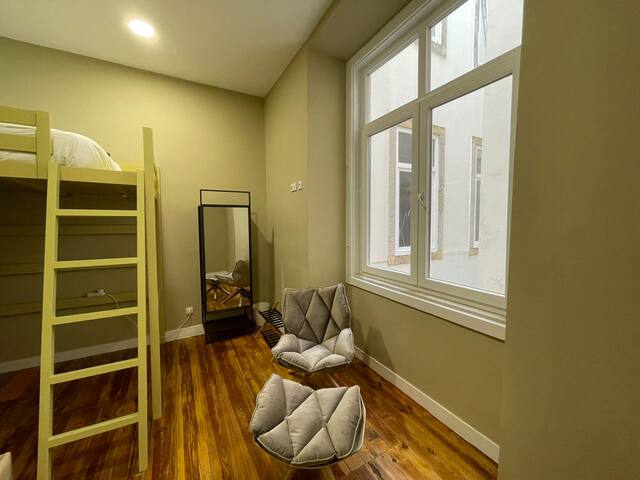 São Paulo 3 – Spacious 5BD in the heart of Lisbon! gallery image 4