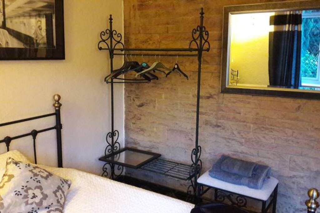 Bedroom 1 (Double)