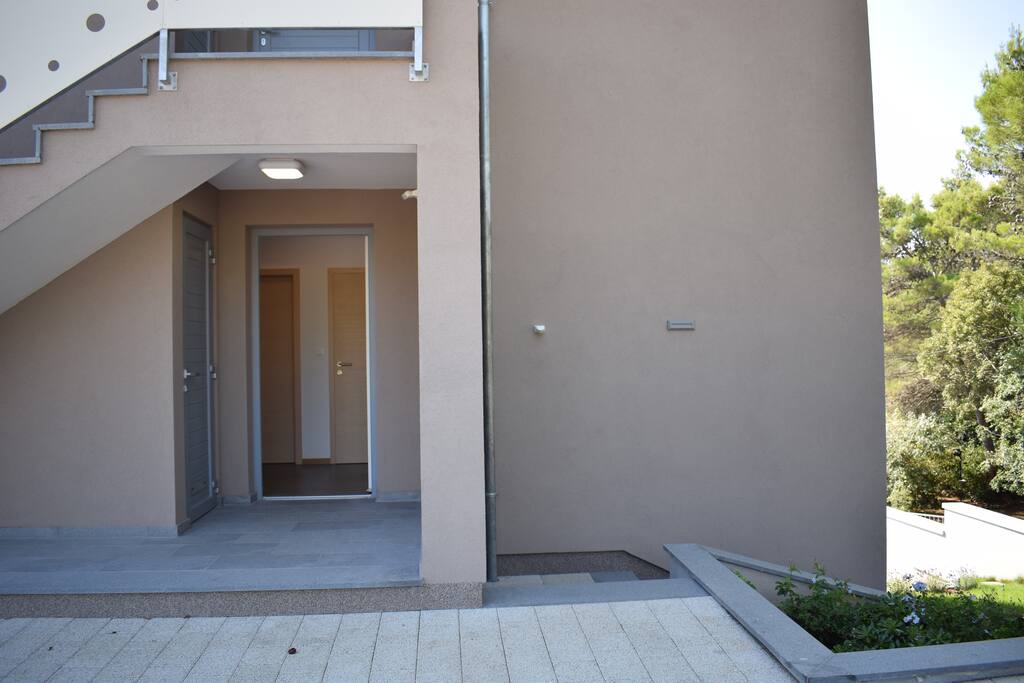 Entrance to the apartment