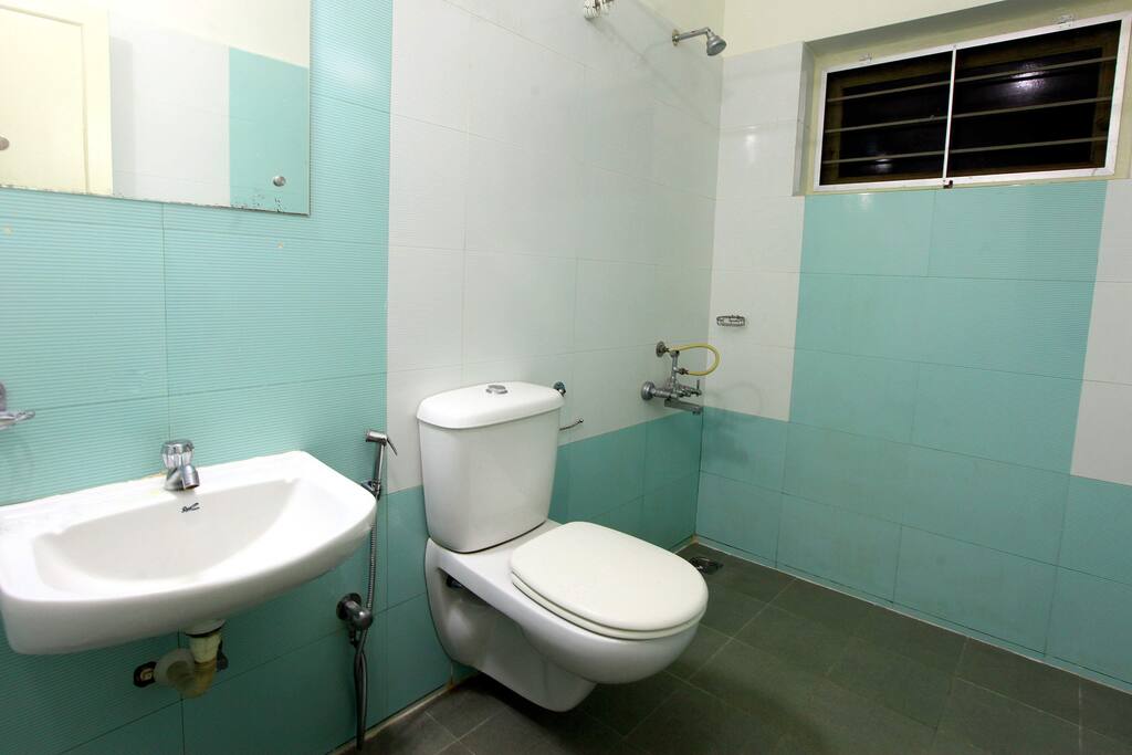Bath Room-1