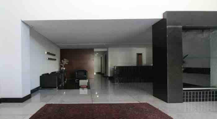Anúncio popular: Luxury 5 bedroom flat with garage and swimming pool em Estoril