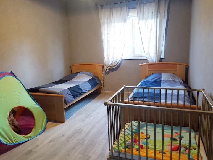 Izba s 2 oddelenými lôžkami