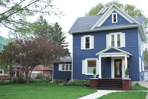 Walk to downtown Three Oaks Modern Victorian Home