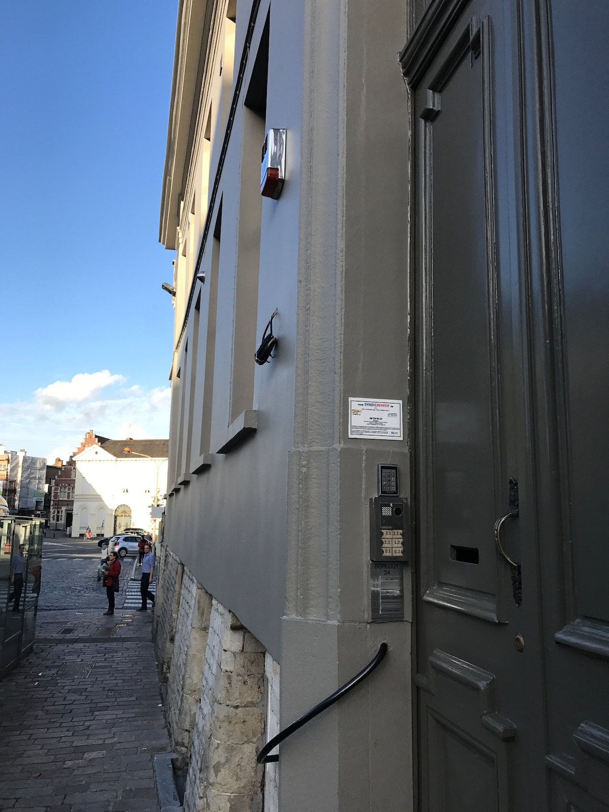Apartment building front door at Bed Resort Belfort in Ghent