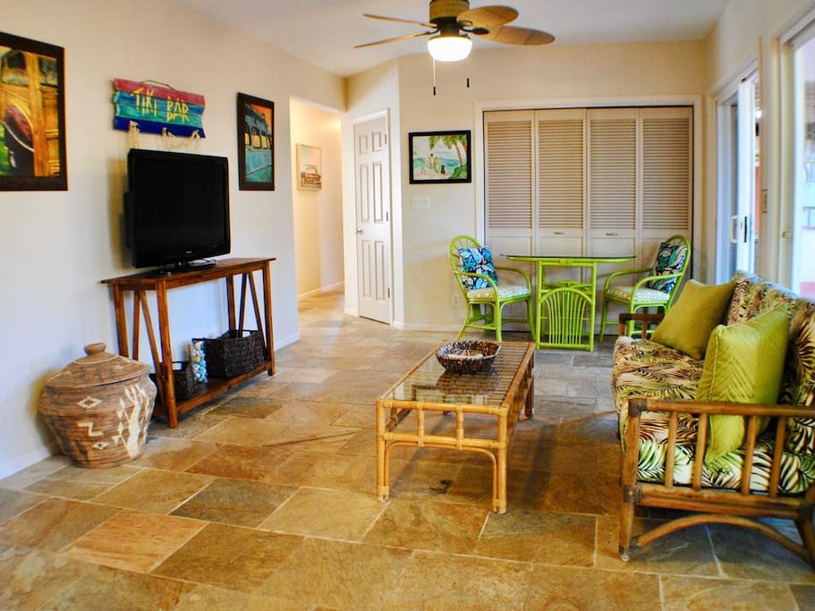 Smart TV as well as a collection of DVDs, some that were filmed right here in Hawaii!