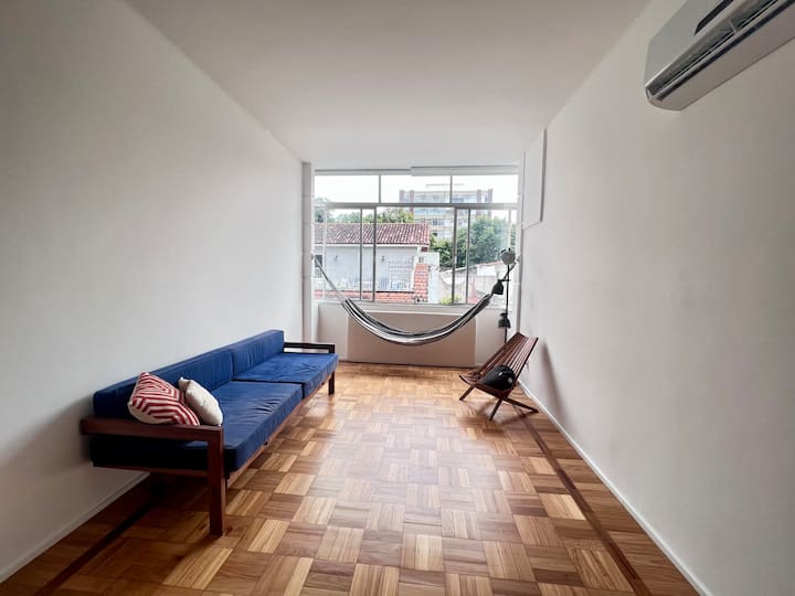 Renovated 2 Bedroom Apartment In Rio Humaitá/lagoa - Rio de Janeiro, Brezilya
