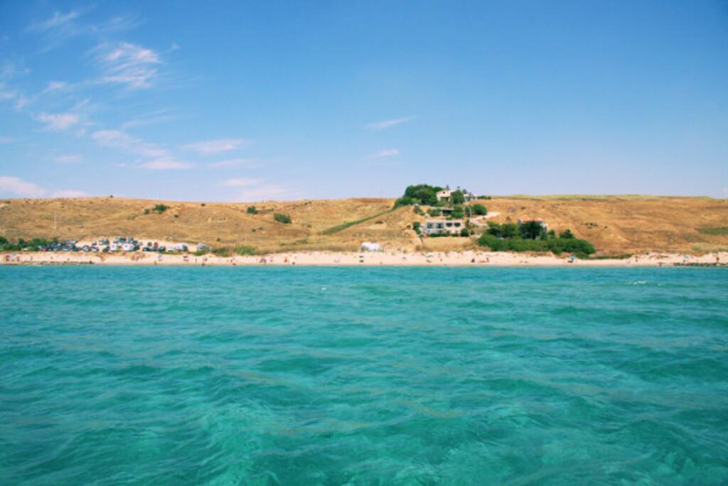 Mare incontaminato bandiera blu