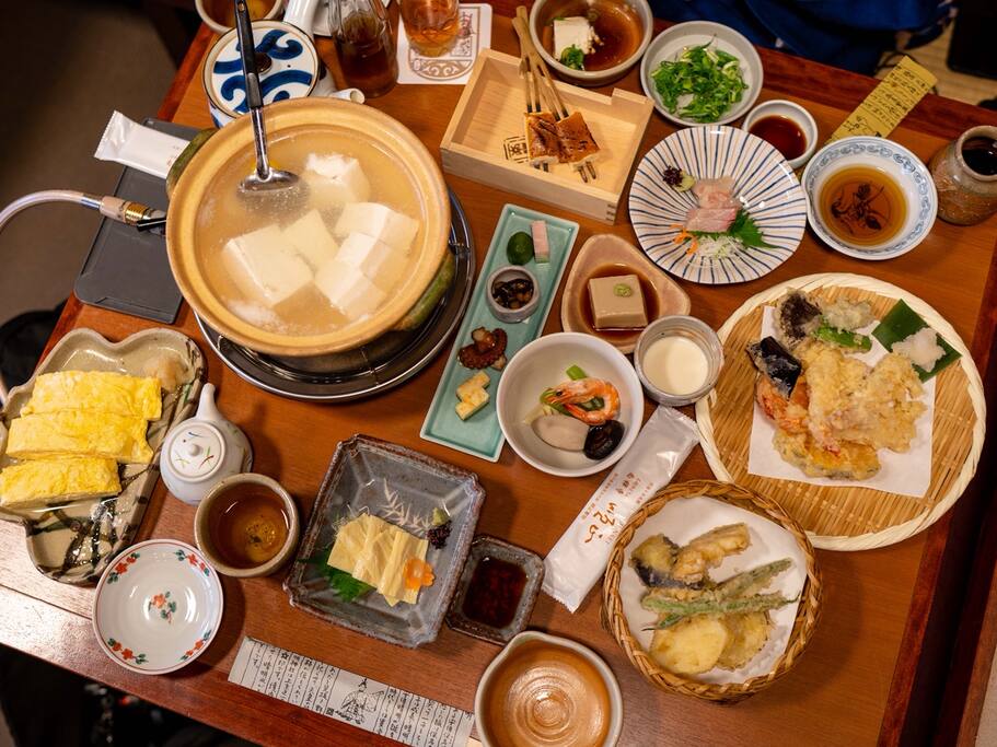 Airbnb爱彼迎 走起 日本不可 不吃的豆腐料理 Airbnb爱彼迎 走起 日本不可 不吃的豆腐料理