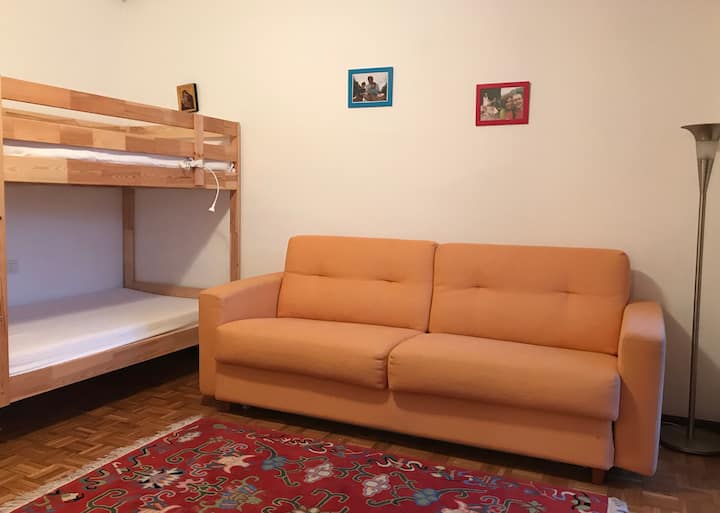 Dhomë gjumi 1