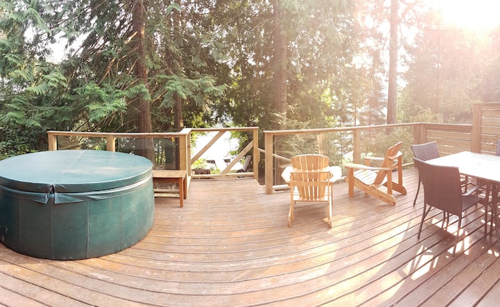 Magic Lake Cottage