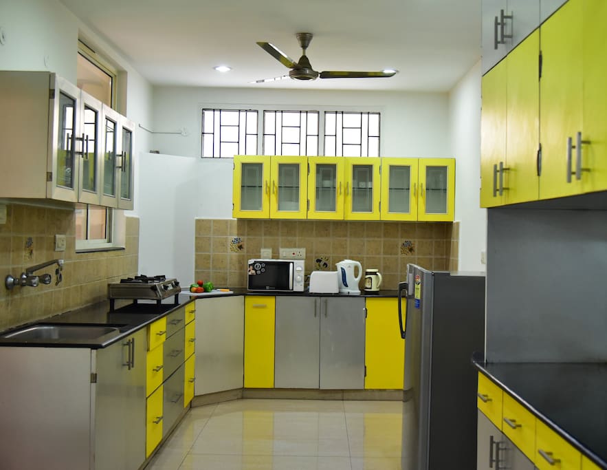 Fully functional kitchen for self cooking inside the apartment