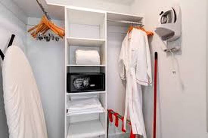 BEACH WALK . 2 BEDROOM AND LIVING gallery image 5