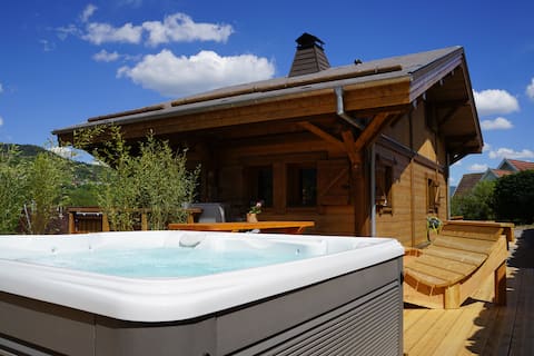 Chalet in Alsace, HOT TUB, fireplace, mountains, nature