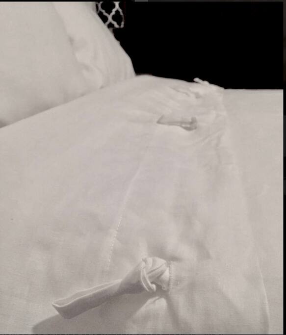 100% Linen bedding