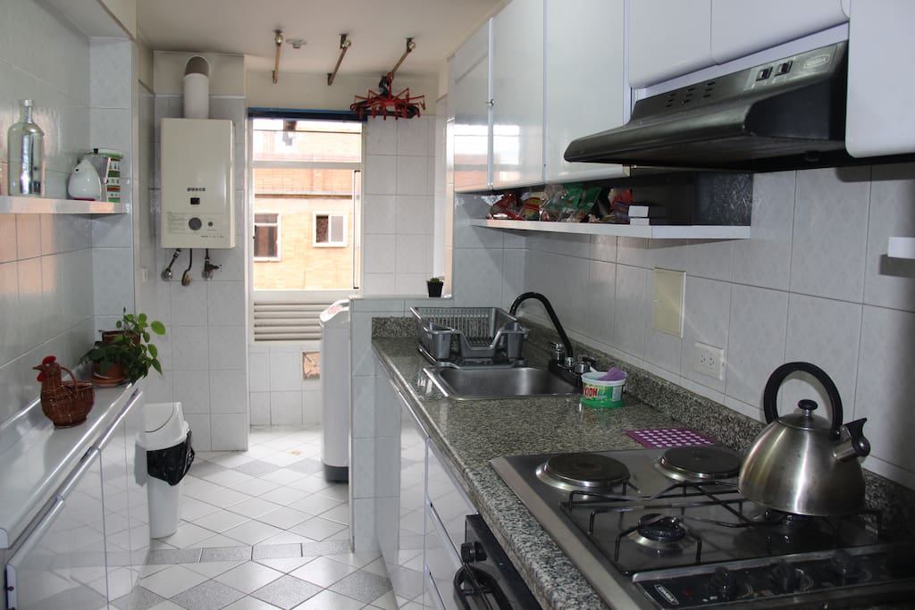 Fully-equipped kitchen guests can use