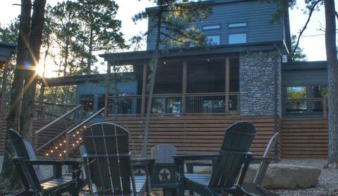 Fun group? Fun Cabin near Robbers Cave State Park!