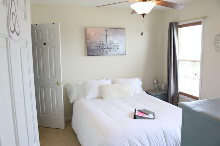 The "O"  Estates. Close to everything