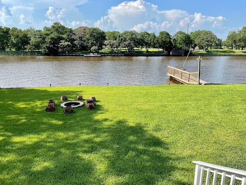 House on the Bayou Private Fishing 🎣 Near beach🏝