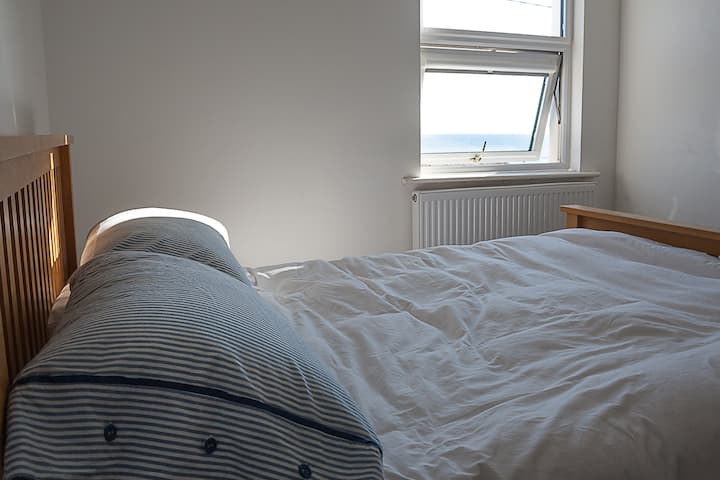 Porthleven Home With Far Reaching Sea Views - Porthleven