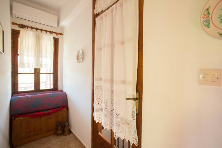 коридор на горния етаж