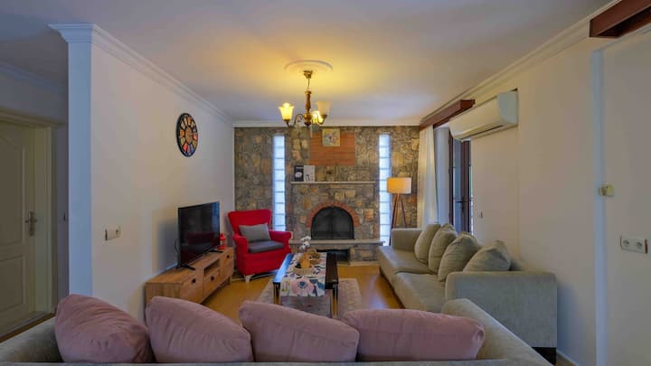 Villa With Private Pool, Close To Calis Beach - Fethiye