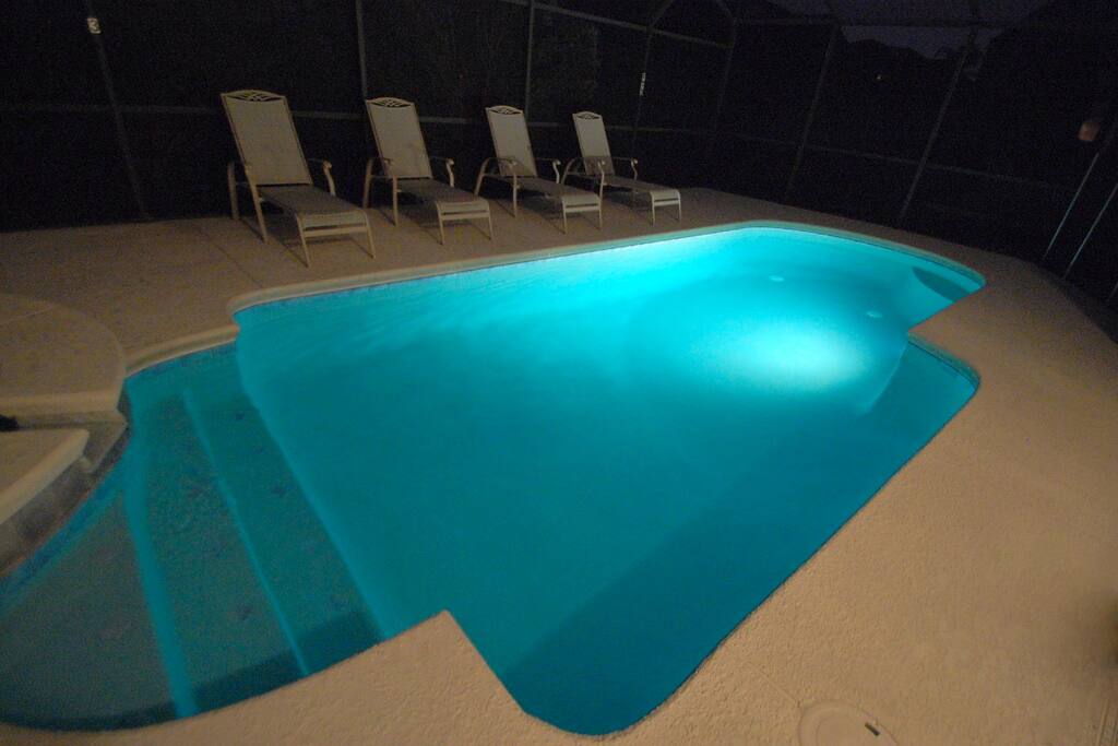 Jacuzzi, Tub, Pool, Water, Conference Room