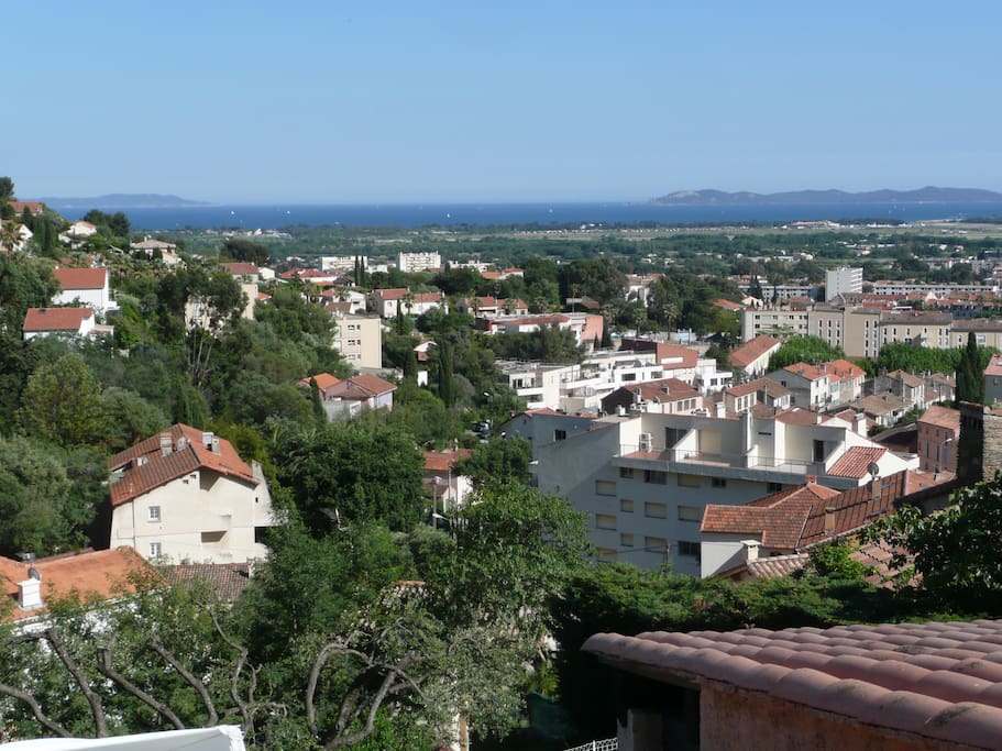 vue de la maison sur les îles de Port Cros et Porquerolles