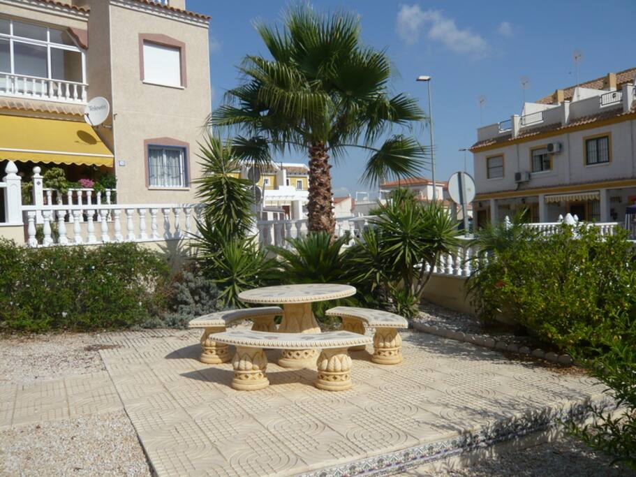 Front garden and patio