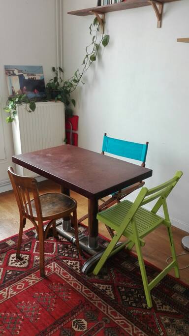 lunch corner