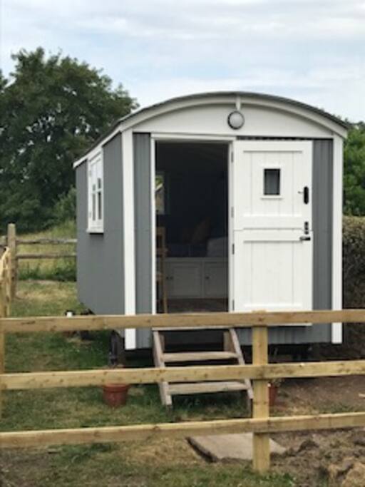 Private area -overlooking field