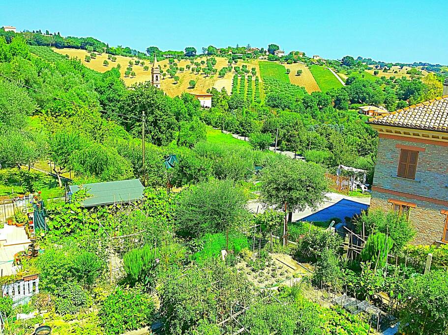 parte di panorama dal terrazzino
