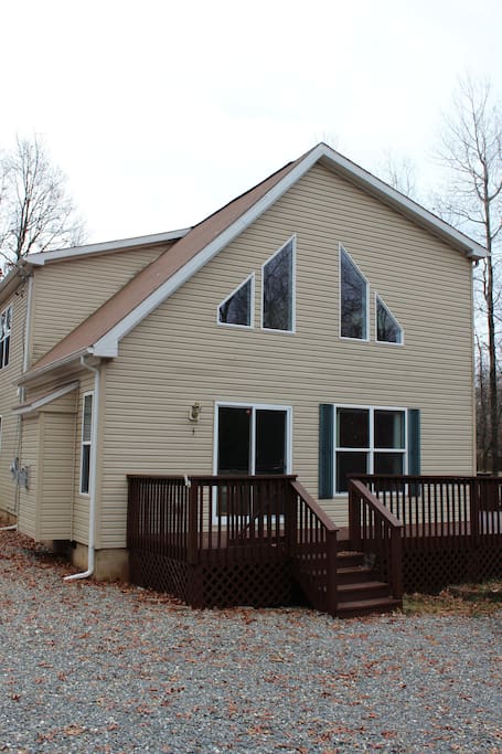 Light filled, comfortable home with ample space