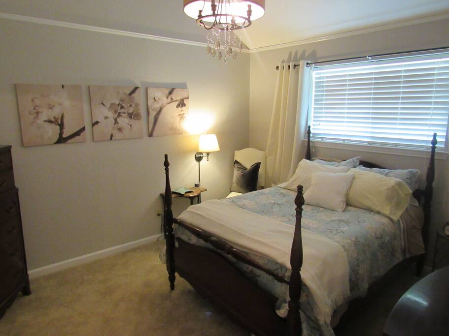 Full Size Bed