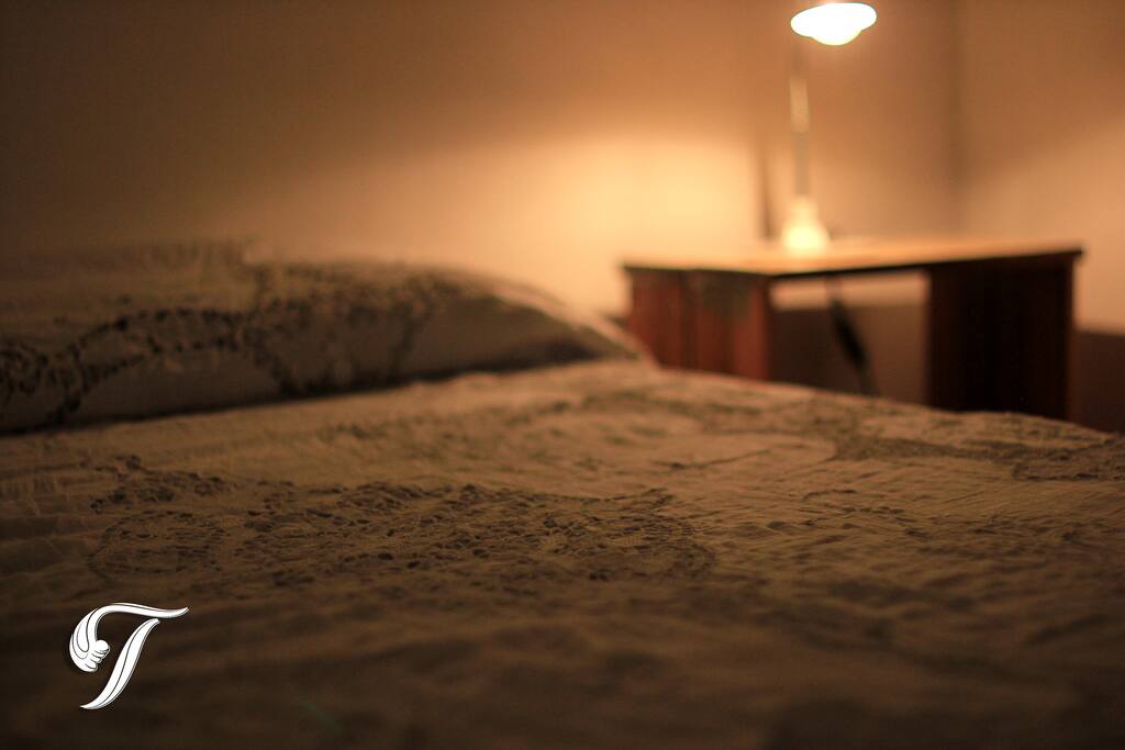 Cama de dos plazas.