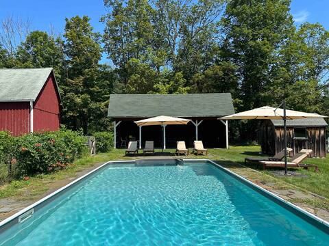 Waterfront Mountain House with Pool