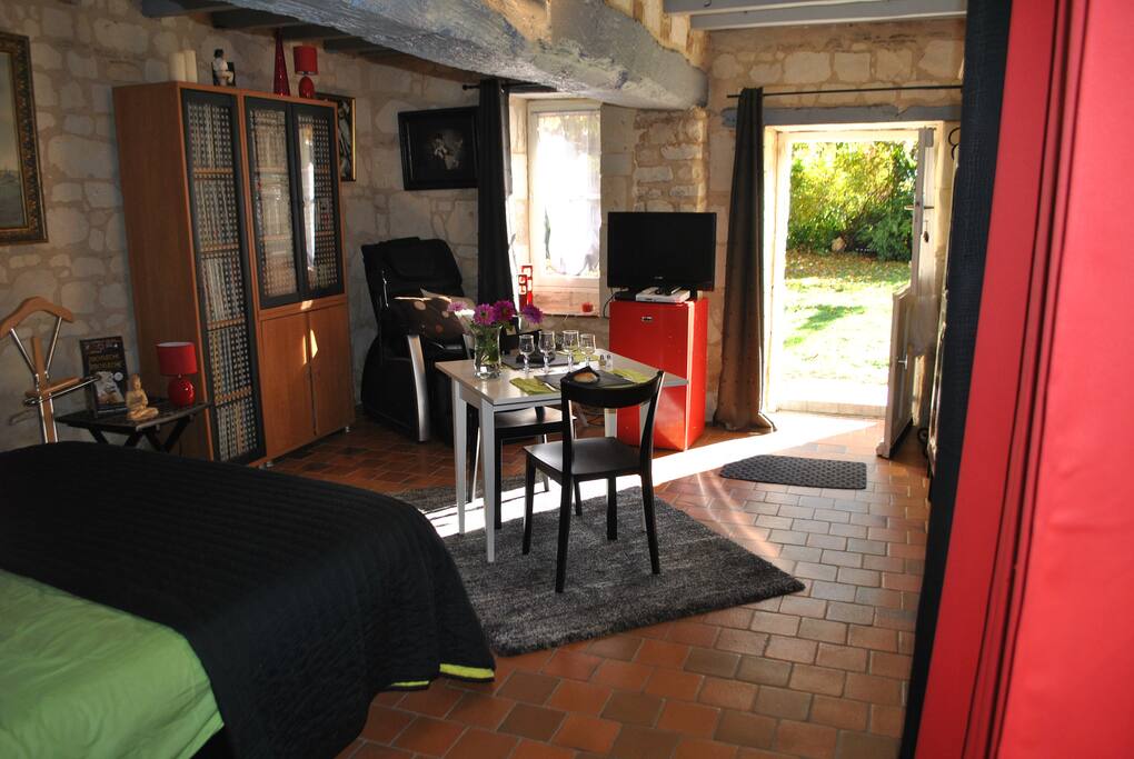 chambre avec vu sur le jardin