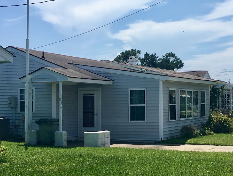 new landscaping is here and planting begins next week. Carolina classic beach cottage in the heart of the cottage district.