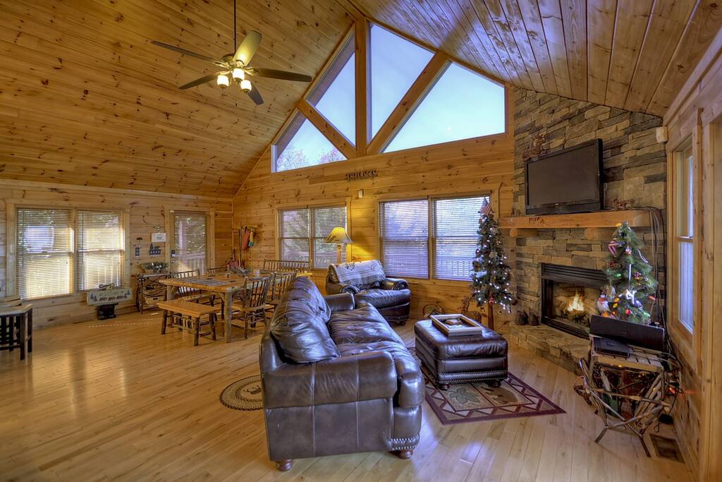 Elevation 2020 - Living Area