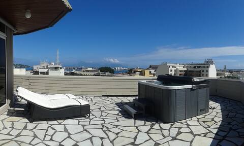 The Papeete Penthouse