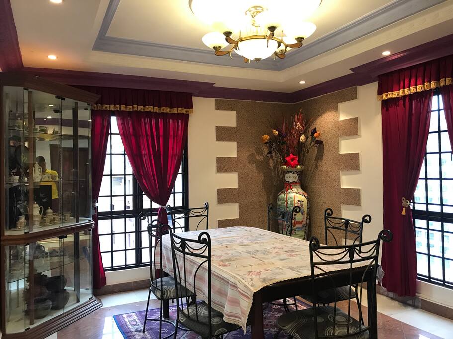 Luxury Dining Area