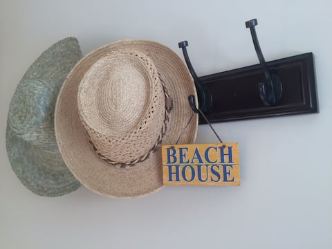 Getaway with private beach access
